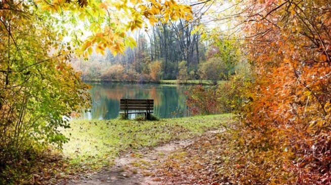 Общини превръщат стари казарми в паркове