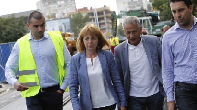 Фандъкова не е получавала сигнали за подкупи, но има жалби за забавено строителство