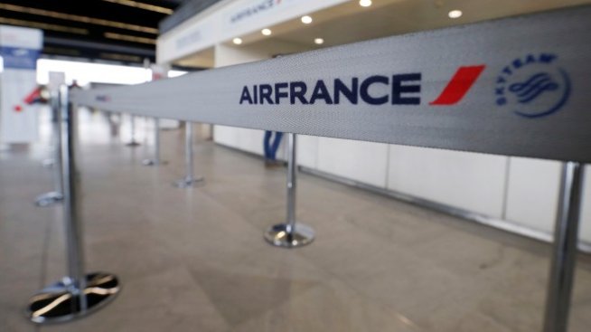 Air France очаква стачките да се отразят на печалбата ѝ за годината