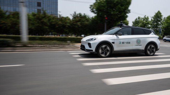 Катастрофа буди притеснения в Китай относно налагането на автомобили без водачи