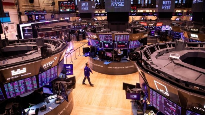 Понижението на щатската икономика не успя да влоши нагласите на Wall Street