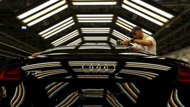 AT&T и Ericsson ще разработват свързани коли