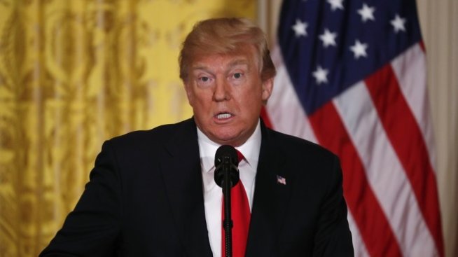 Тръмп се готви да удължи замразяването на икономическите санкции срещу Иран?