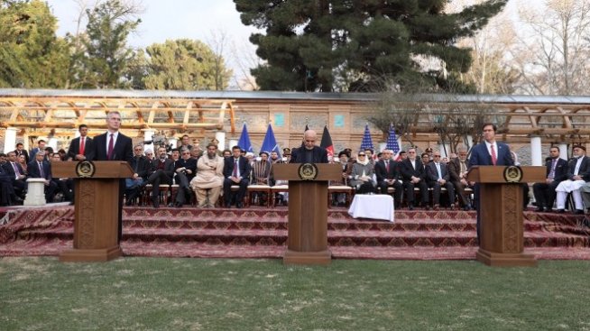 САЩ и талибаните в Афганистан подписаха мирно спораузмение