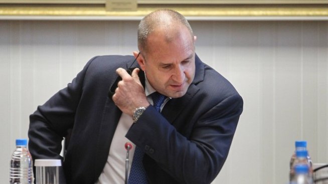 Румен Радев: Корупцията сега ни струва най-много