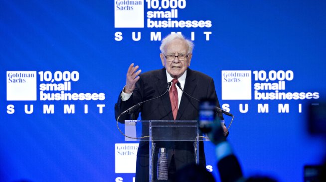 Защо Бъфет не купува имоти с&nbsp;Berkshire Hathaway?