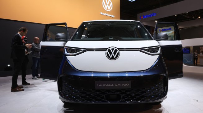 Volkswagen може да изгради своята първа фабрика за батерии в Северна Америка в Канада