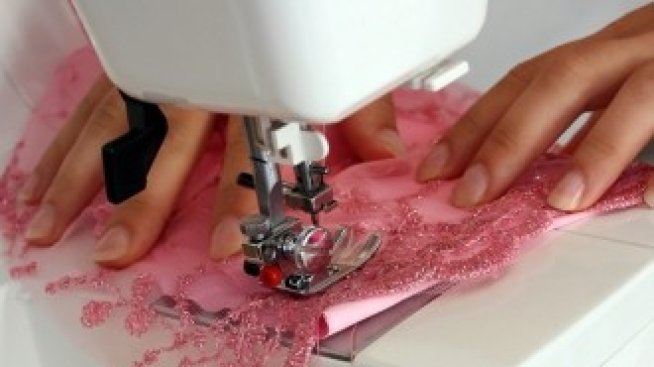 Текстилният бранш у нас оцелява заради поръчките на големи западни модни компании