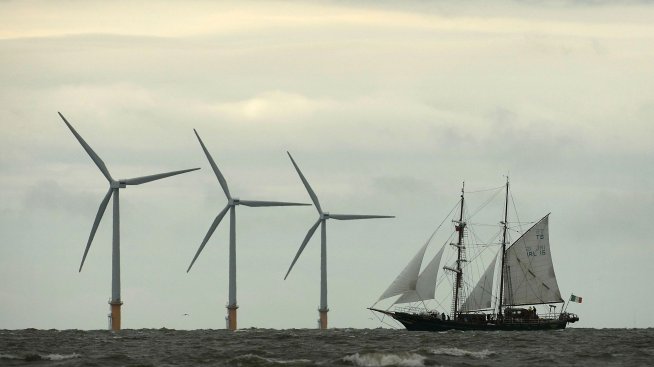 Офшорният вятър се сблъсква с една изгубена година във Великобритания