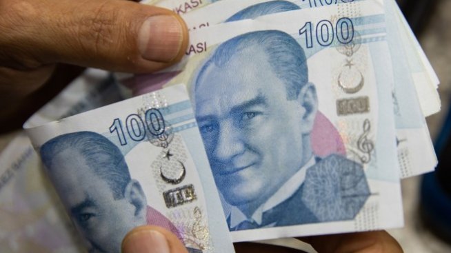 Ердоган обеща минималната заплата в Турция да се увеличи с 50% догодина