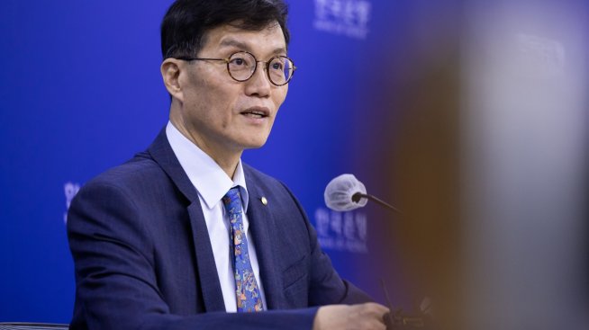 Централната банка на Южна Корея предупреди за нараснала волатилност