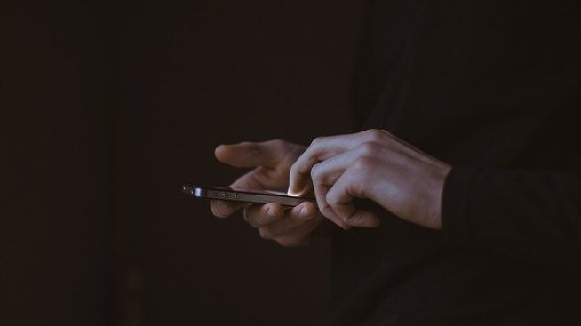 Европа работи по инициатива за приложение за следене на контакти