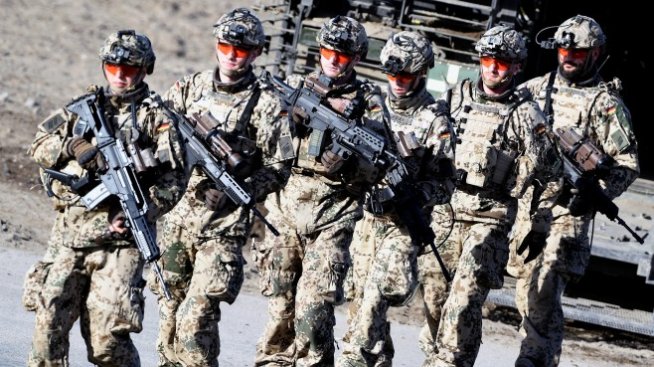 Германия може да не изпълни вече занижената цел за 1,5% разходи за отбрана