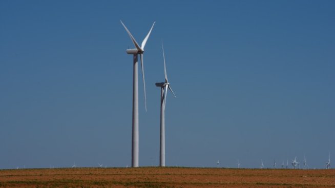 Google прави най-мащабната си инвестиция във възобновяема енергия