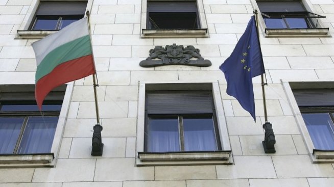 ЕК извади България от групата на страните с прекомерни дисбаланси