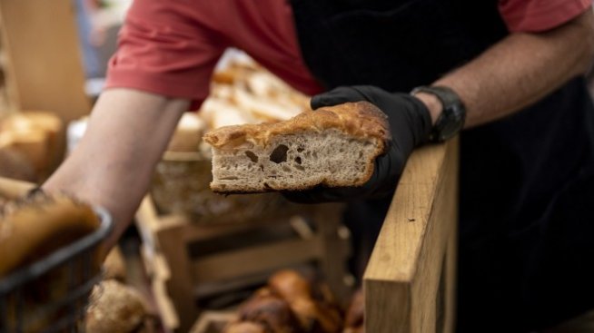 Работодатели прибягват до иновативни подходи, за да запазят служителите