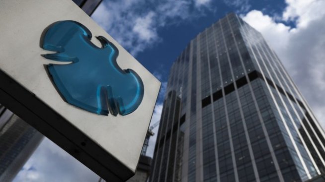 Barclays отчете 48% спад на печалбата след скъпа грешка в търговията в САЩ
