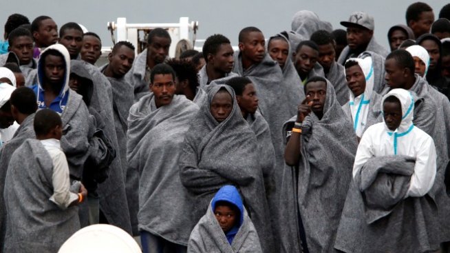 Рекорден брой мигранти пристигат в Италия от Северна Африка