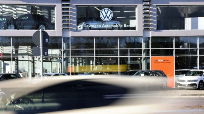 Volkswagen ще инвестира в стимулиране на продажбите в Германия