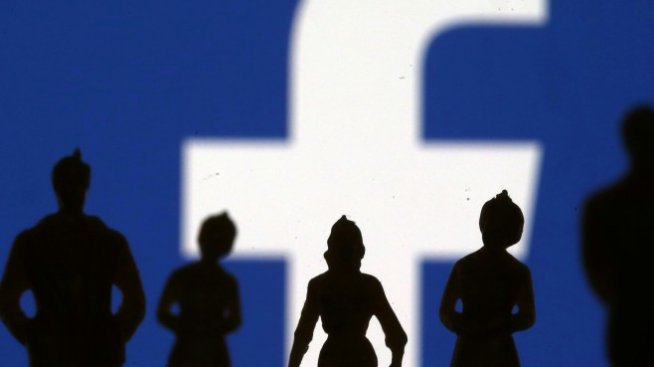 Facebook засилва правилата за предизборна реклама