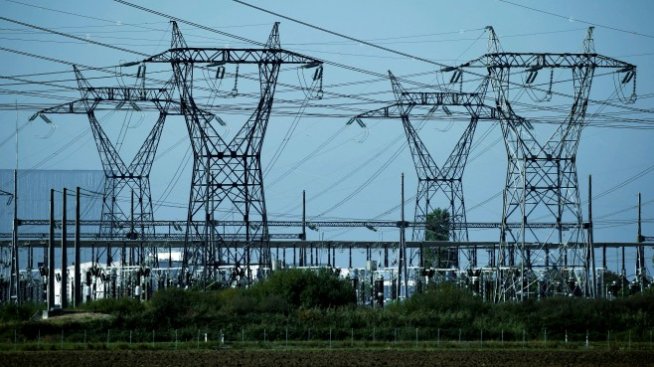 Такса сетълмент при двустранните договори на енергийната борса ще бъде намалена