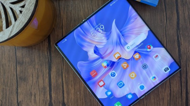 Huawei Mate Xs 2 носи премиум смартфон изживяване