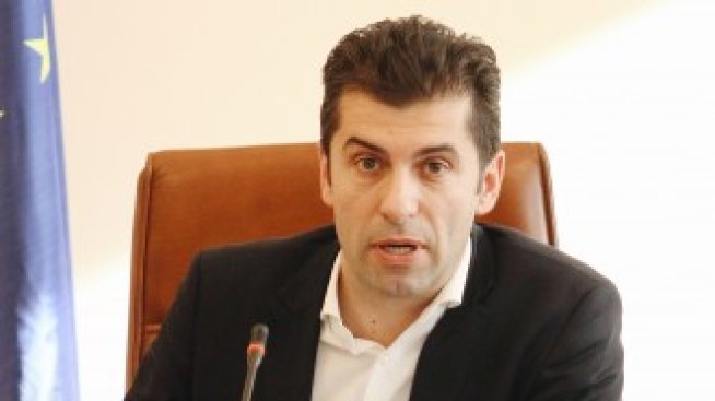 Петков и Столтенберг: Усилията за деескалация в Украйна трябва да продължат
