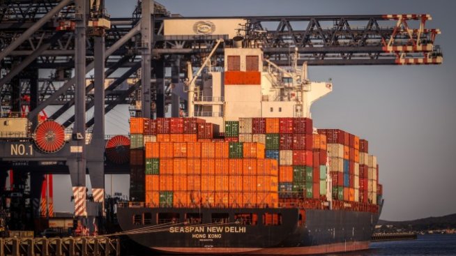 Увеличеният внос на Австралия в края на 2021 г. може да забави възстановяването