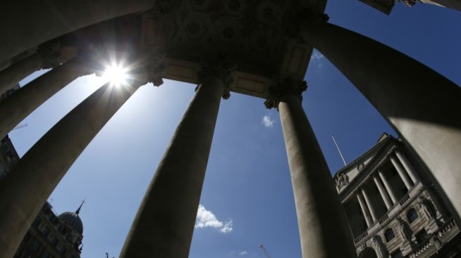 АЦБ: Британската финансова стабилност стои пред "предизвикателни" перспективи