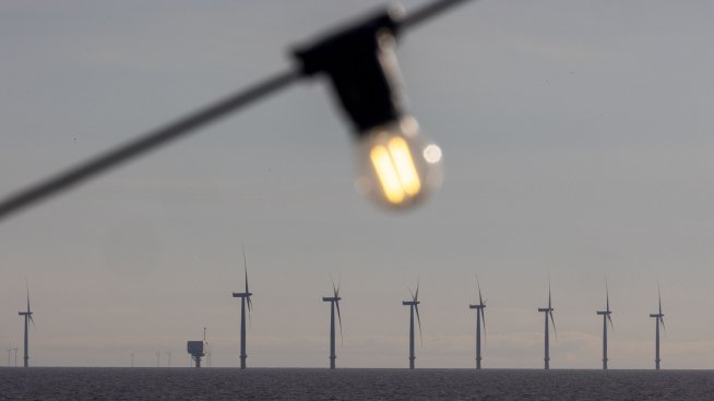 Две трети от произведената у нас електроенергия през 2024 г. е нискоемисионна