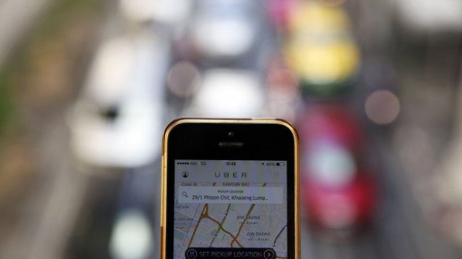 Брюксел се опълчва на Uber