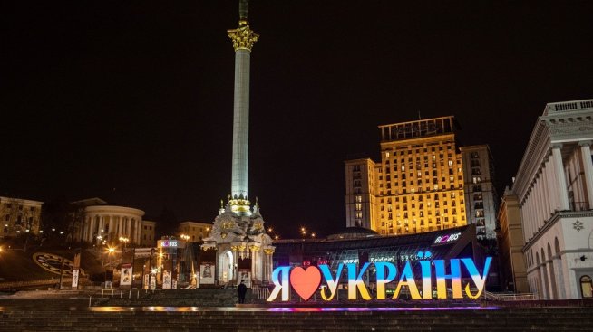 Войната овладя властта на украинските олигарси