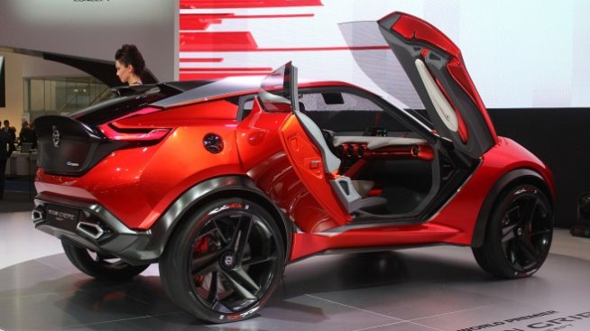 Nissan се готви да обнови кросоувъра Juke през 2017 г.