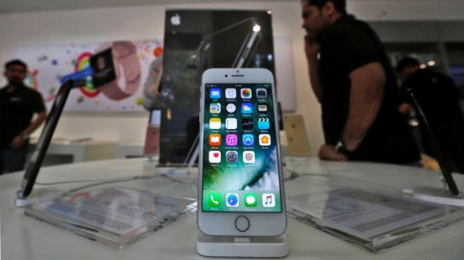 Apple може би е продавала по 590 iPhone-а на минута през последното тримесечие
