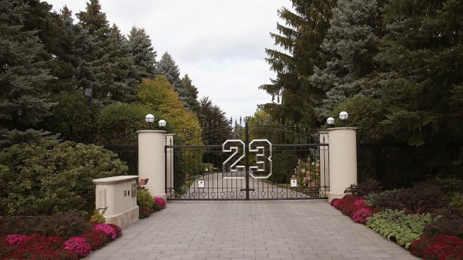 Майкъл Джордан продаде имението си за почти 15 млн. долара в Чикаго след 9-годишна сага