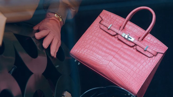 Продажбите на Herm&egrave;s през първото тримесечие разочароват, притиснати от войната в Иран