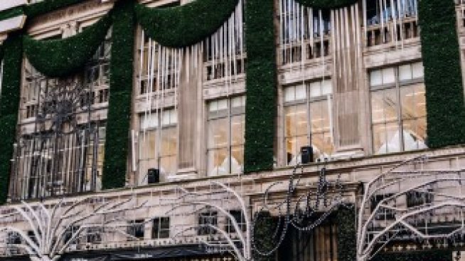 Пето авеню бавно се пробужда от летаргията заради пандемията