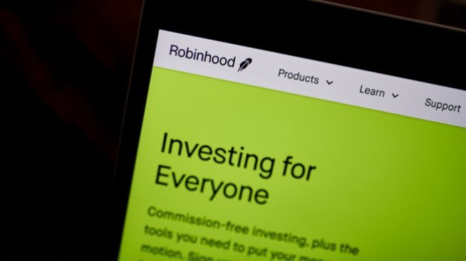 Robinhood: Не са ни принуждавали да спираме покупките