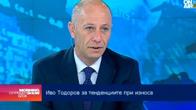 Българските износители да търсят нови пазари, призова Иво Тодоров