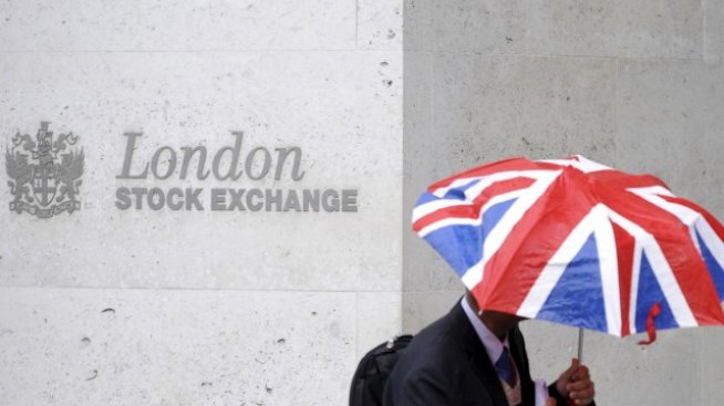 Лондонският индекс FTSE с най-добро дневно представяне от август 2015 г.