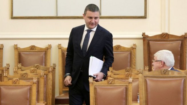 Прокуратурата разпореди на КПКОНПИ да провери жилището на Горанов