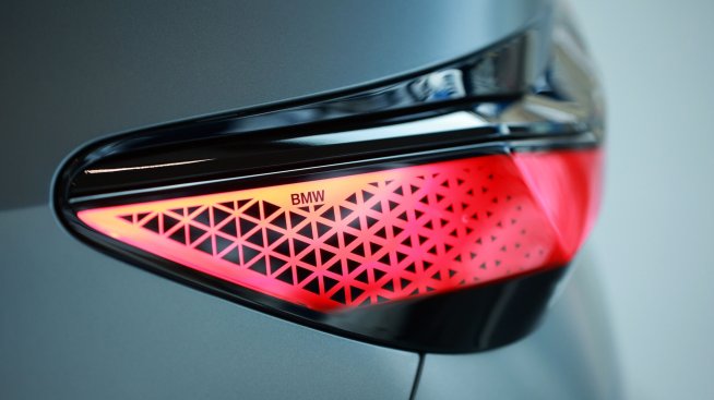 Световните продажби на автомобили може да нараснат с до 10% през 2023 г.