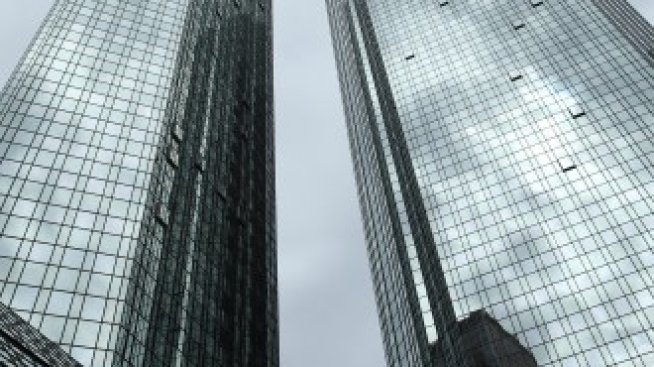 Deutsche Bank планира да закрие 20 хил. работни места 