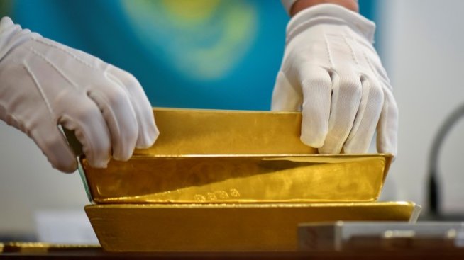 Златото отбеляза най-добрата си седмица от над година насам