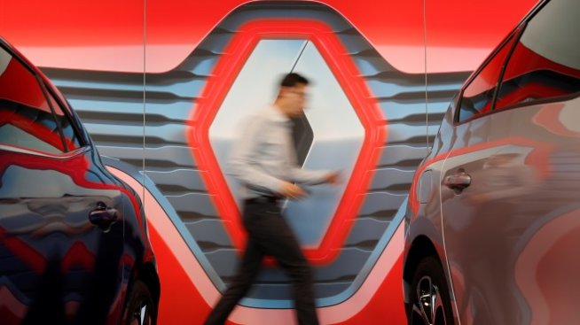 Франция е готова да намали дела си в Renault, за да укрепи съюза с Nissan