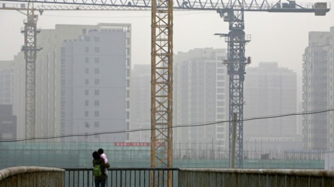 МВФ предупреди за опасност от "прегряване" на пазара на имоти в Китай