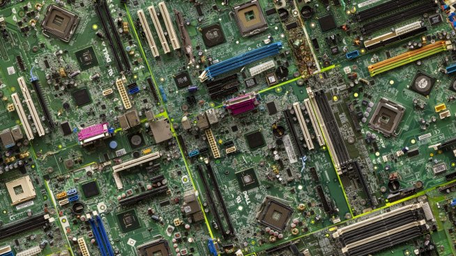 Пътят към регулирането на изкуствения интелект е осеян с препятствия