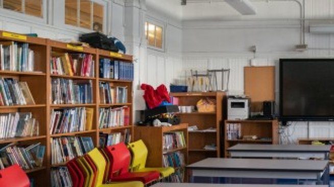 Как се справят училищата в Европа в условията на пандемия?