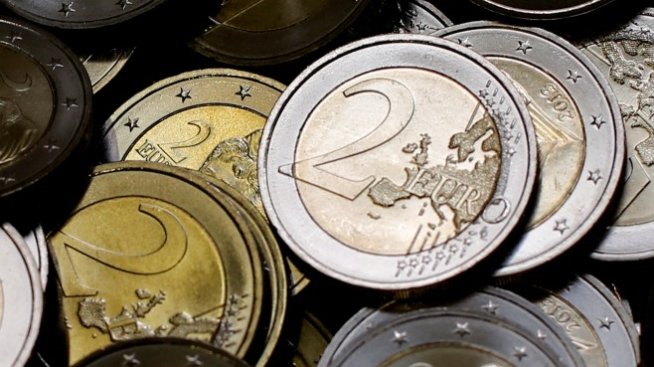 Ева Майдел: Регламентът за таксите за еврови преводи влиза в сила от 15 декември