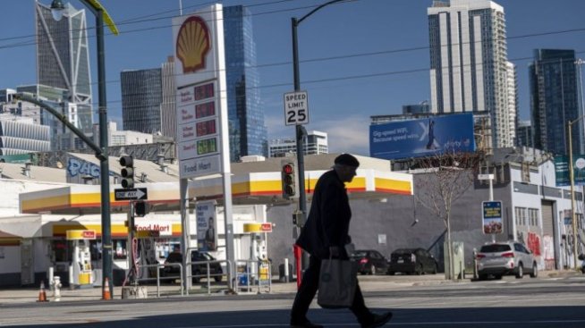 Shell и BP спират да купуват руски петрол и газ